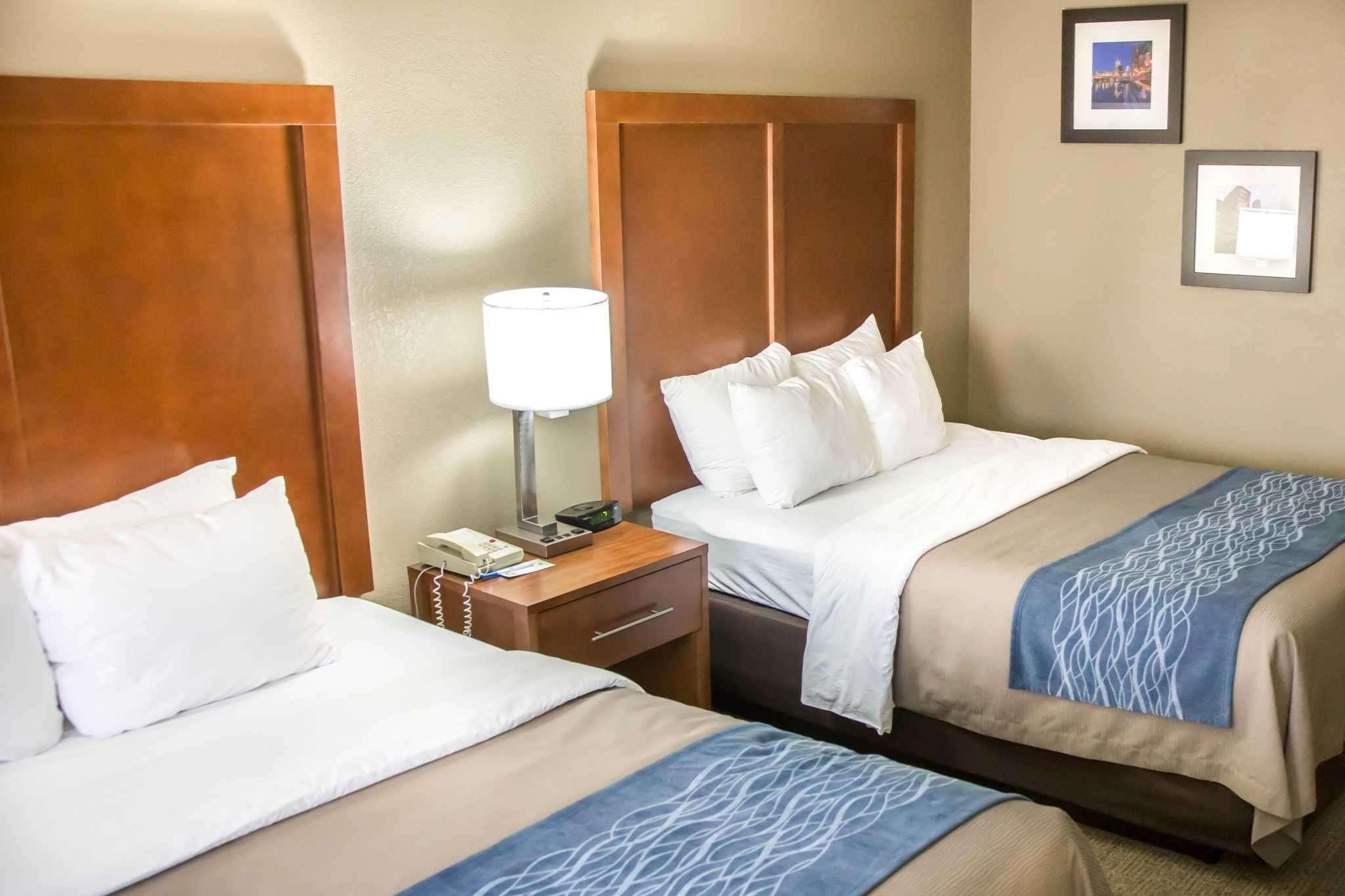 Comfort Inn Gurnee Near Six Flags מראה חיצוני תמונה