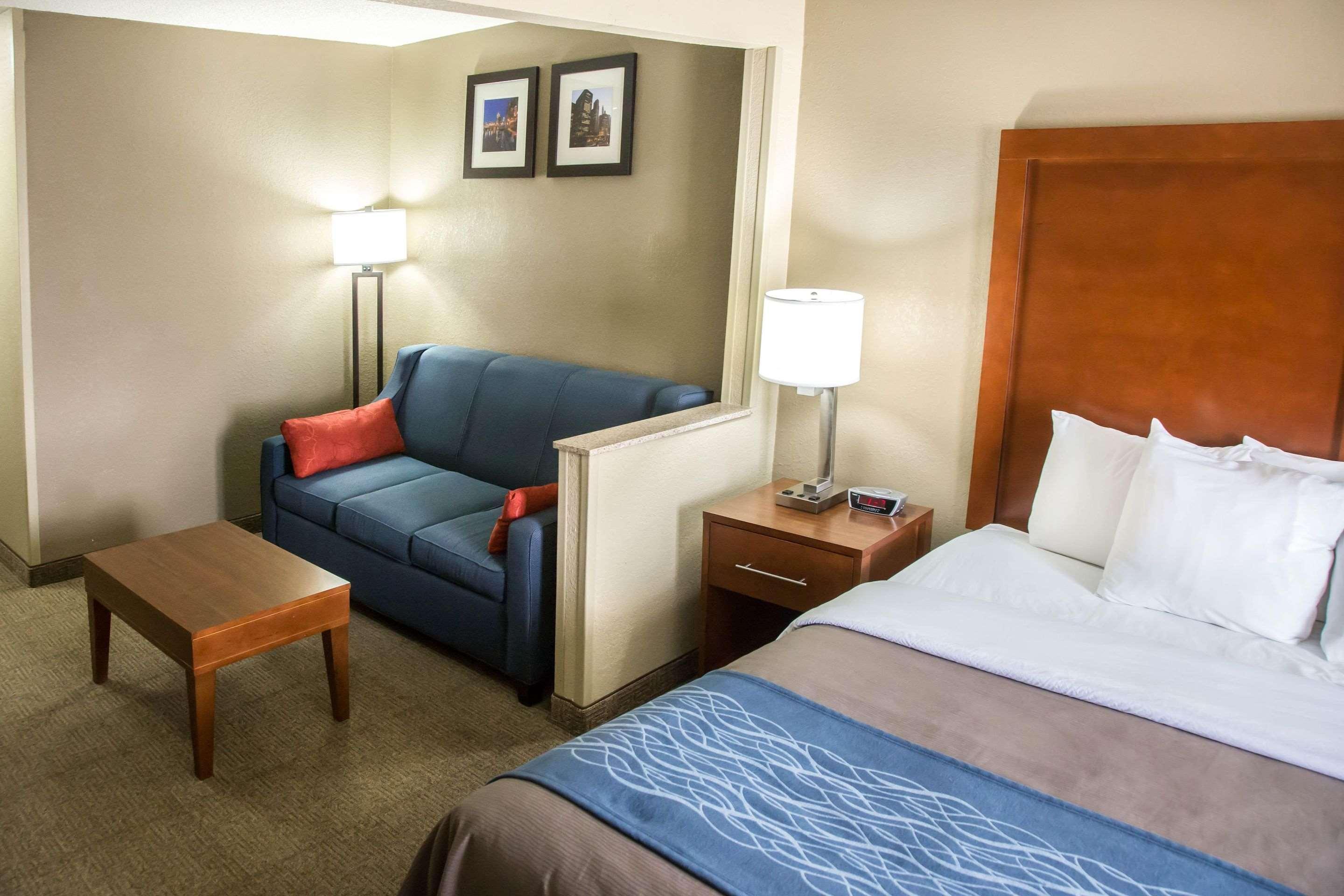 Comfort Inn Gurnee Near Six Flags מראה חיצוני תמונה