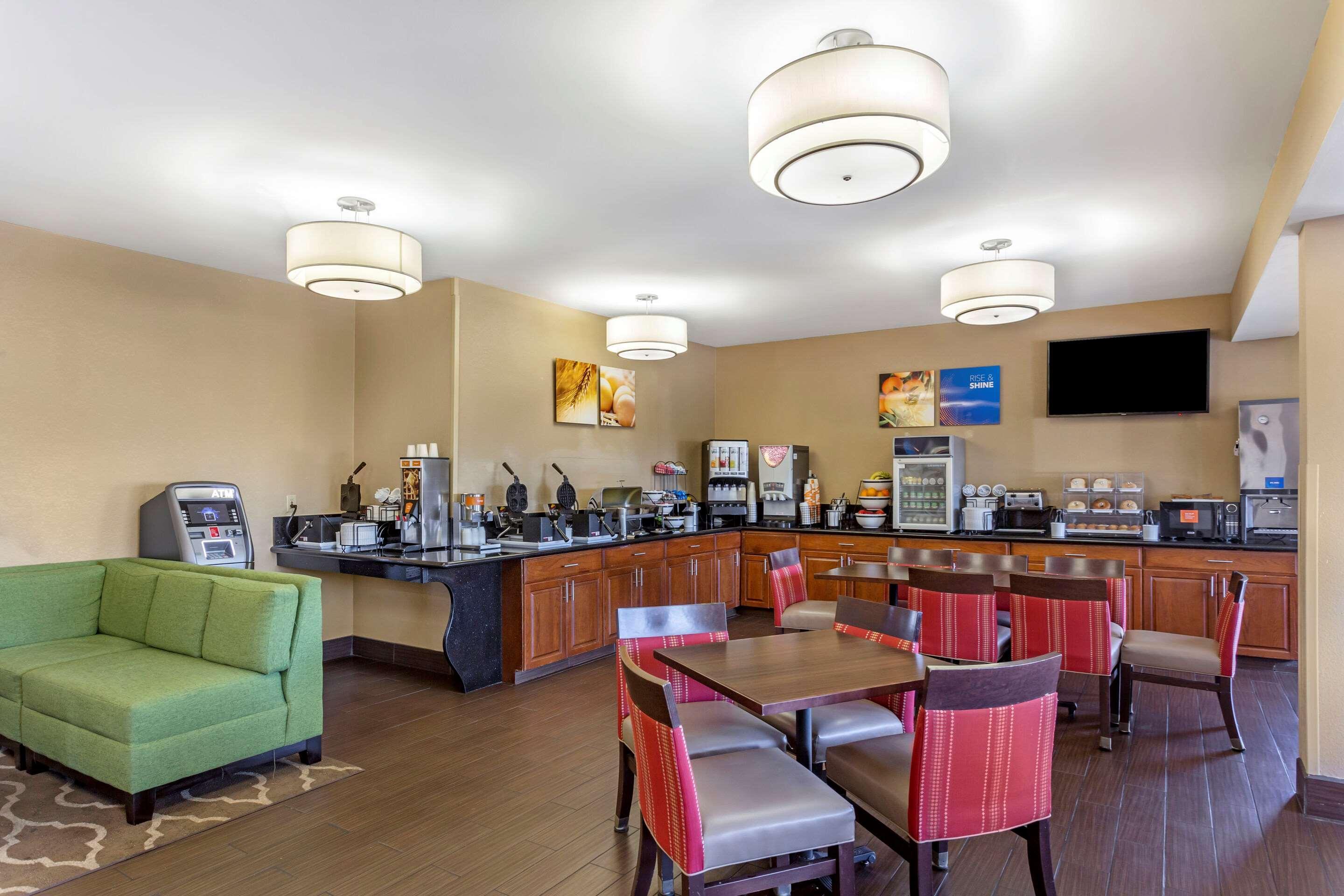 Comfort Inn Gurnee Near Six Flags מראה חיצוני תמונה