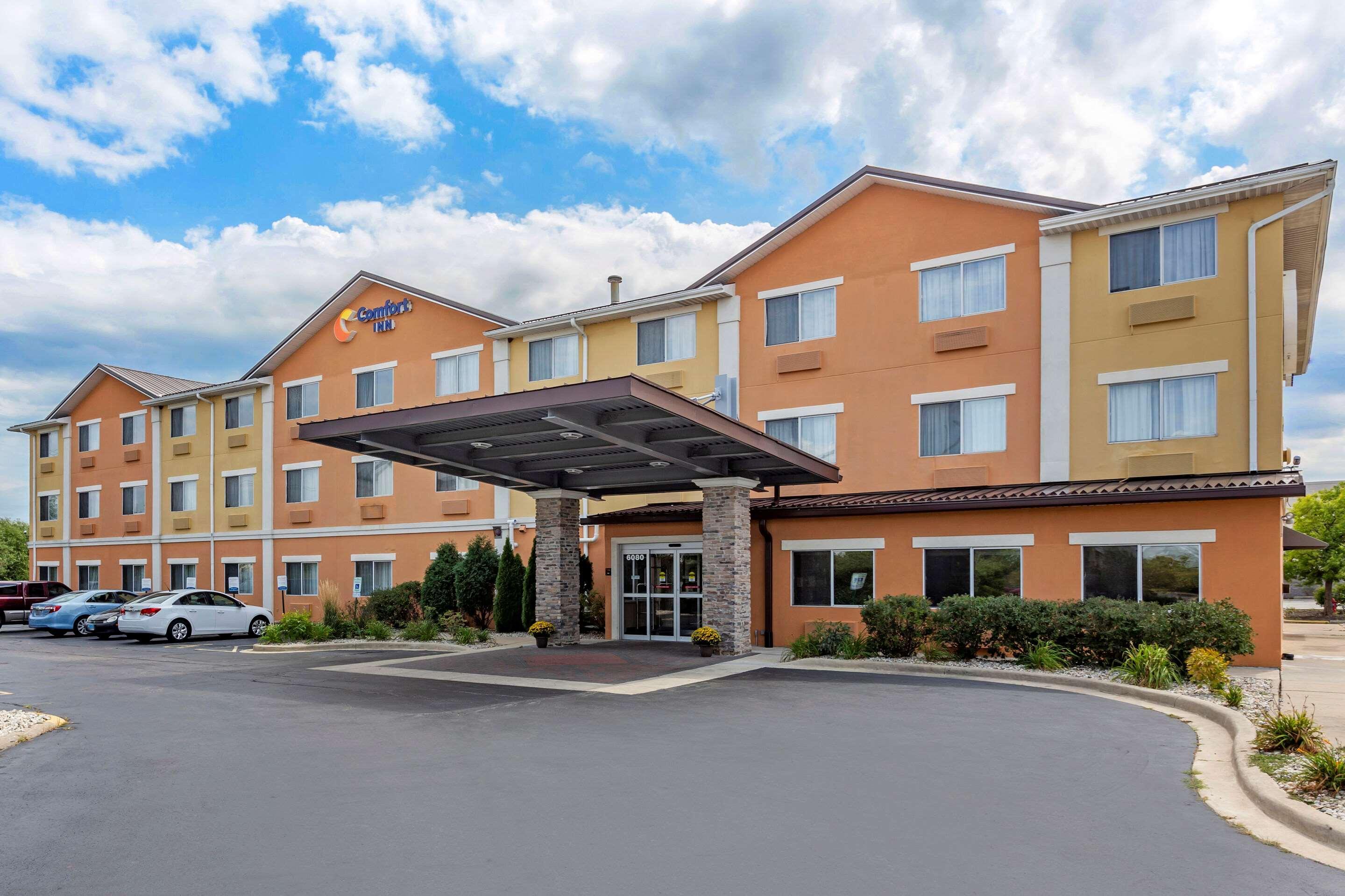 Comfort Inn Gurnee Near Six Flags מראה חיצוני תמונה